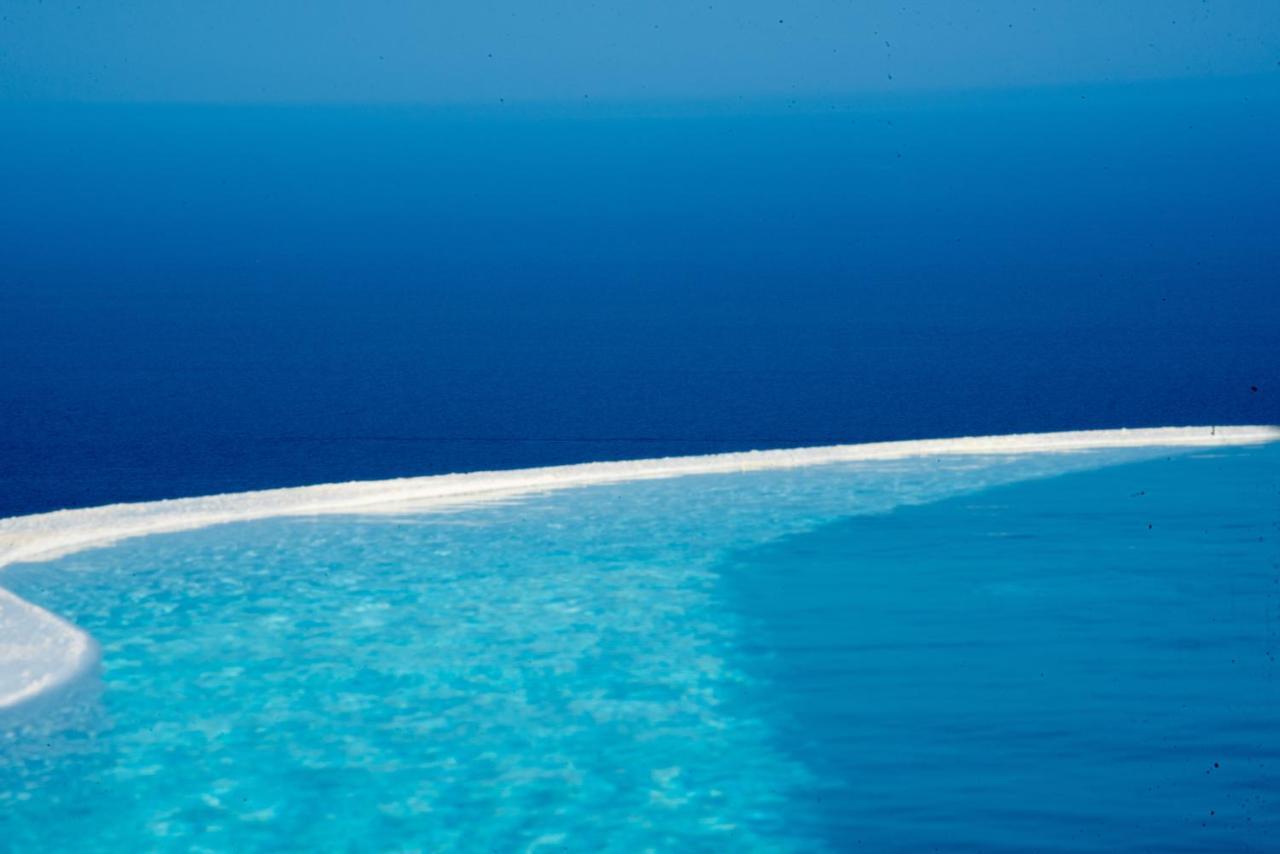 סופר פרדייז ביץ' Amallini Suites Mykonos מראה חיצוני תמונה